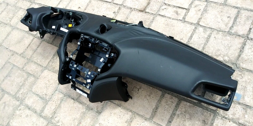 2017-2018 Maserati Ghibli S S Q4 Diesel Black Dashboard 6700743920 OEM - Image 3 of 4