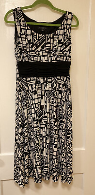 Perceptions Petite Black/White Dress P8 Sleeveless Scoop