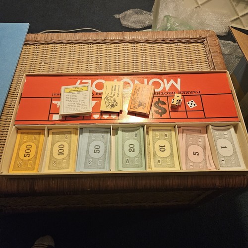 Vintage 1961 Monopoly Board Game by Parker Brothers - Classic Original COMPLETE - Picture 14 of 15