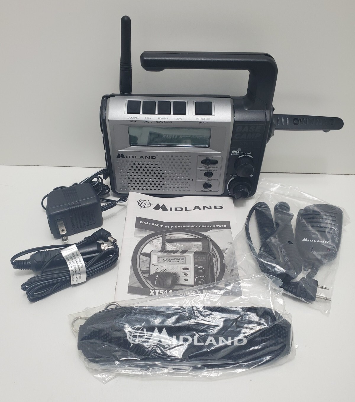 Midland XT511 22 Channel Emergency Crank Base Camp AM/FM Dynamo