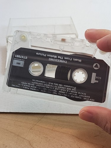 Threesome Motion Picture Soundtrack CASSETTE TAPE 12 track Tri Star - Picture 3 of 4