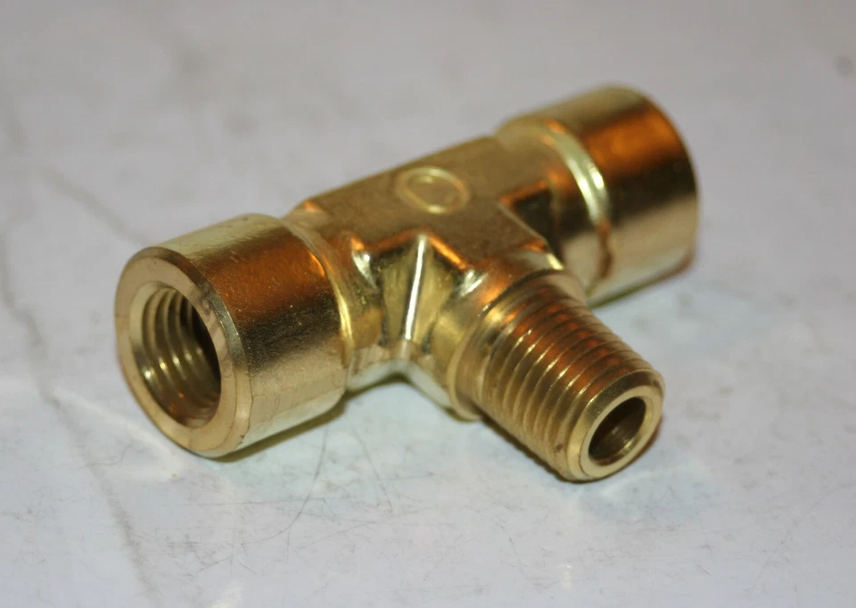 1/8" NPT Brass Pipe Fitting Branch Tee Cajon Swagelok B-2-BT - Image 2 of 2