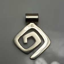 Silpada Sterling Silver Geometric Maze Swirl Pendant S0377