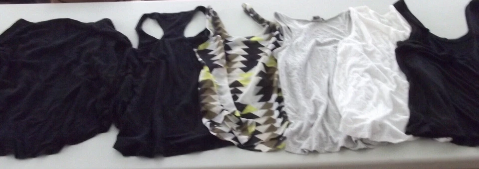 Lote de 6 MARCAS MIXTAS TANQUES MULTICOLORES AJUSTE SUELTO transparente informales TOPS/Talla S y M Foto 3 de 4