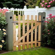 3FT Outdoor Fence Garden Gates with Fitting Kit Natural Wooden Round Picket Door