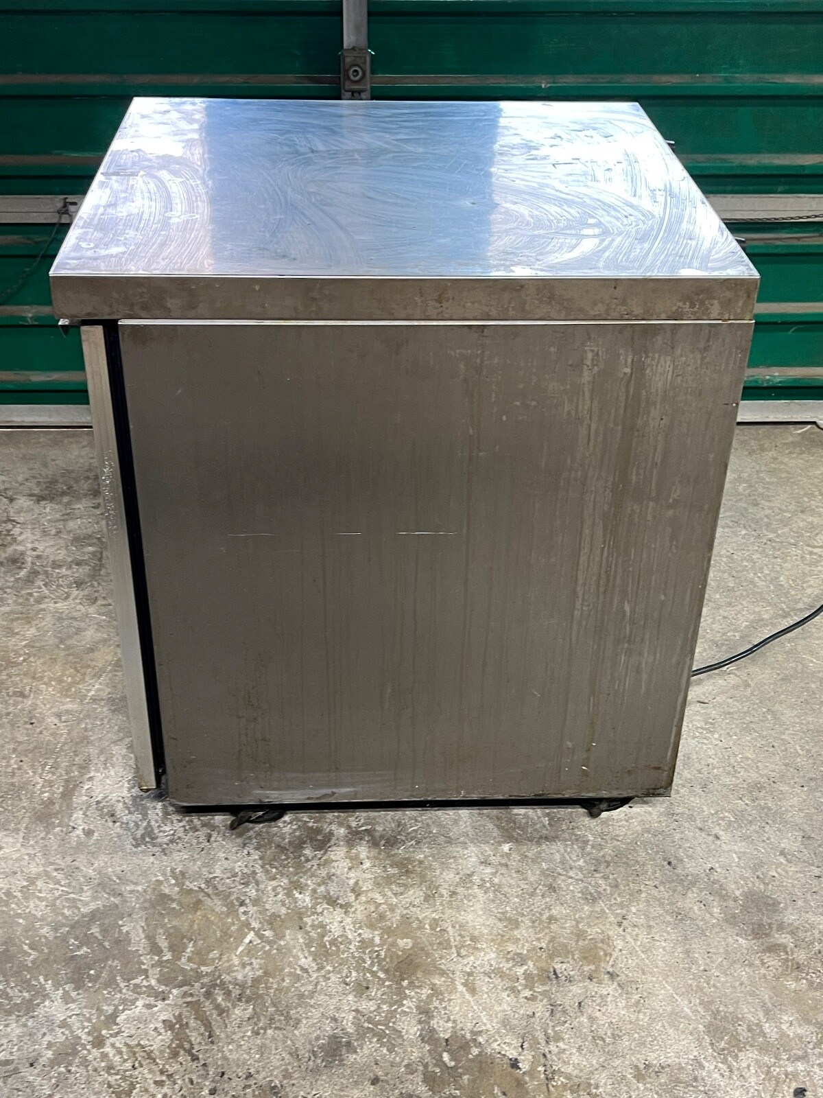 CONTINENTAL SW27 USED 27” COMMERCIAL WORKTOP UNDERCOUNTER REFRIGERATOR