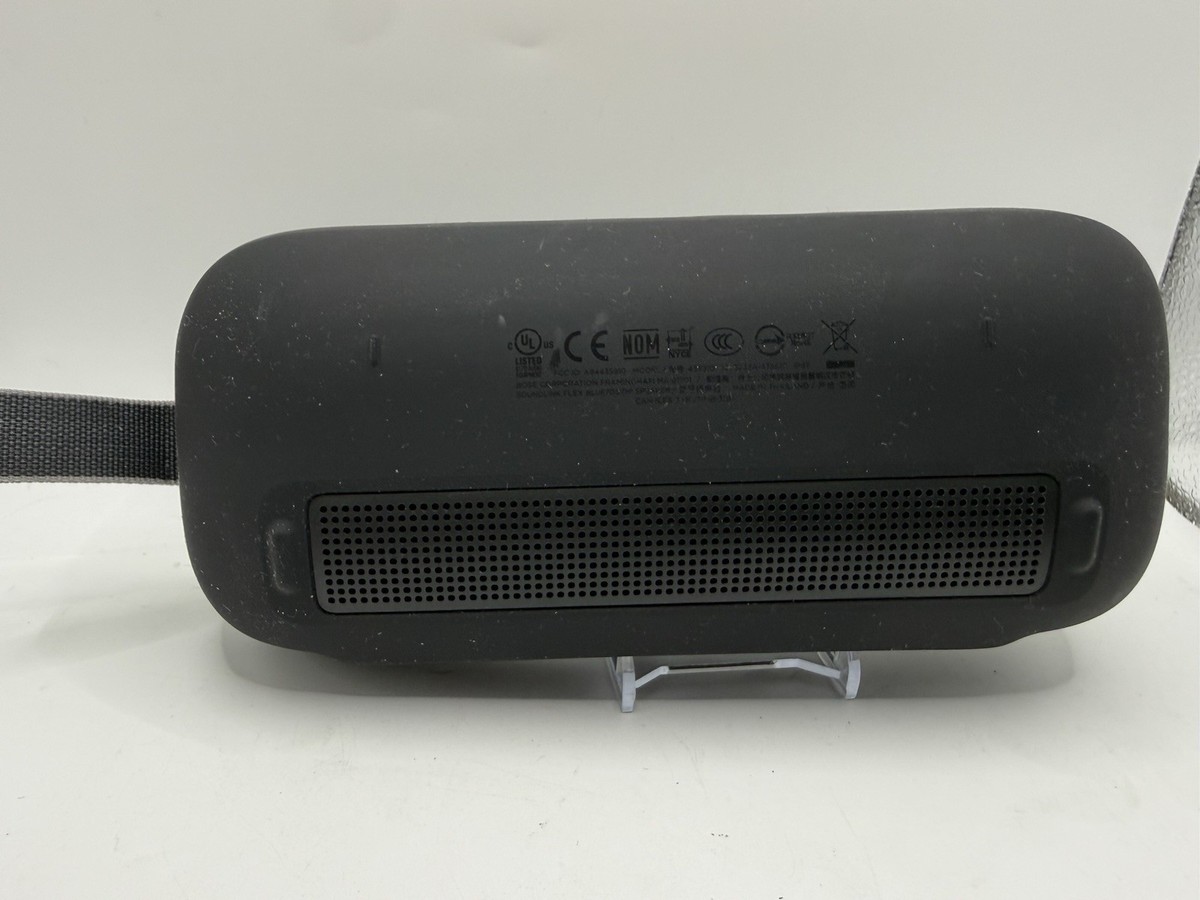 Bose SoundLink Flex Gen 1 Portable Bluetooth Speaker Black 435910