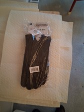 Isotoner Mens Black leather Gloves