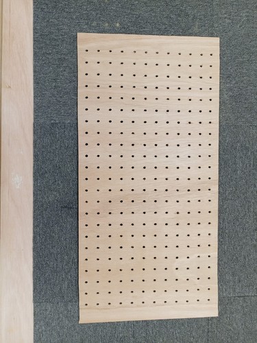 Lochwand, 6 mm Bohrung mit 25 mm Abstand, 6 mm Lochmitten, 800 mm x 400 mm x 6 mm - Bild 5 von 8