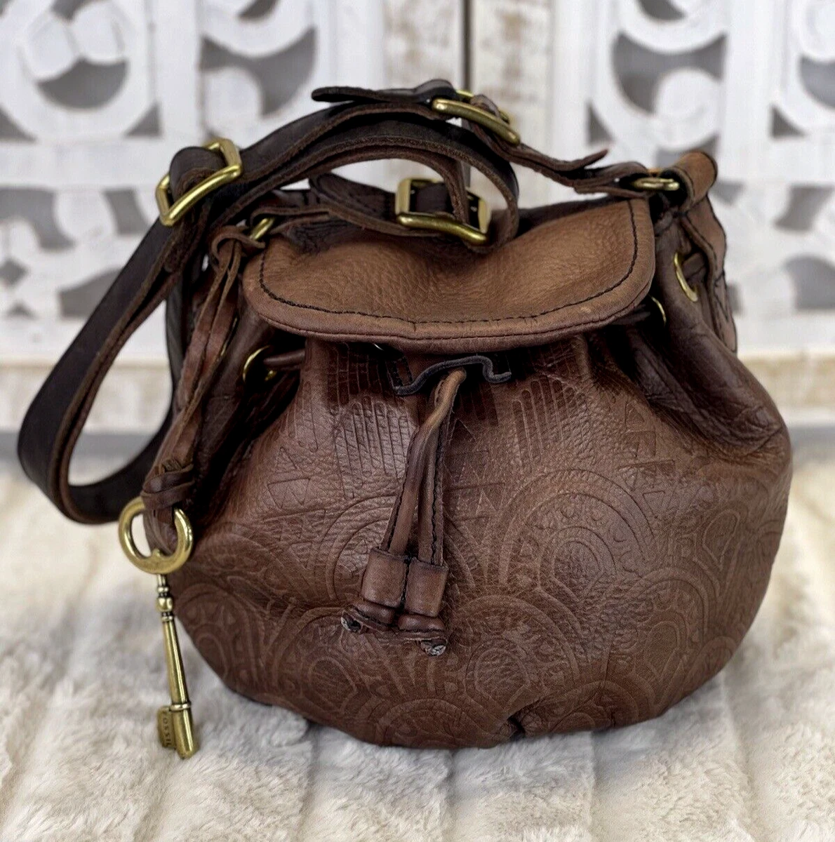 FOSSIL Desi Leather Embossed Bucket Bag Crossbody ~Rare~ Brown Tooled Small