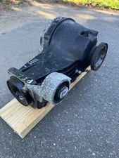 2004-2006 Audi A8L Rear Axle Differential Carrier  OEM.