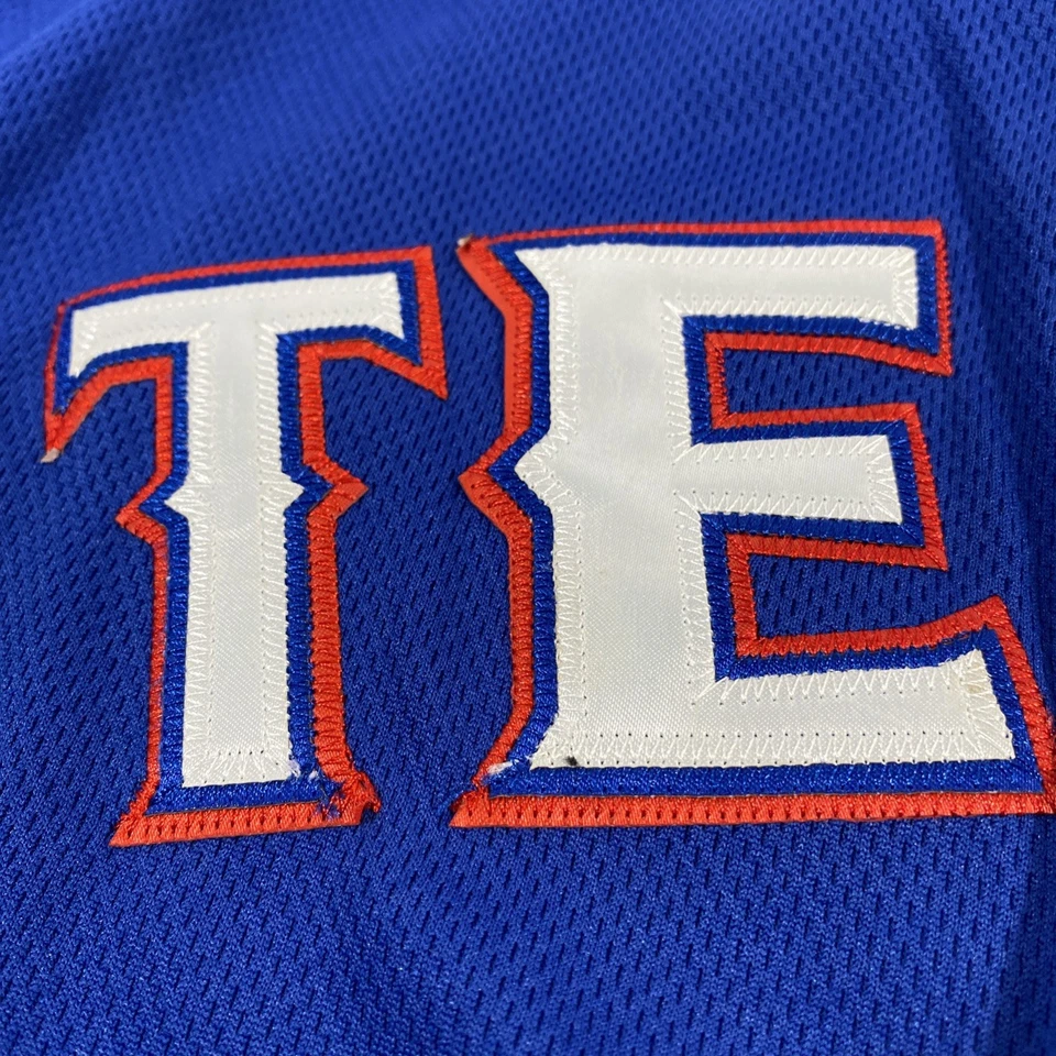 Majestic Texas Rangers Yu Darvish Jersey Blue #11 Men's 48 L Cool Base Stitched - Image 4 of 4