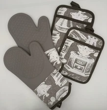 4pcs Kitchen Oven Mitts /Potholders Set , Heat Resistant Silicone Baking Gloves
