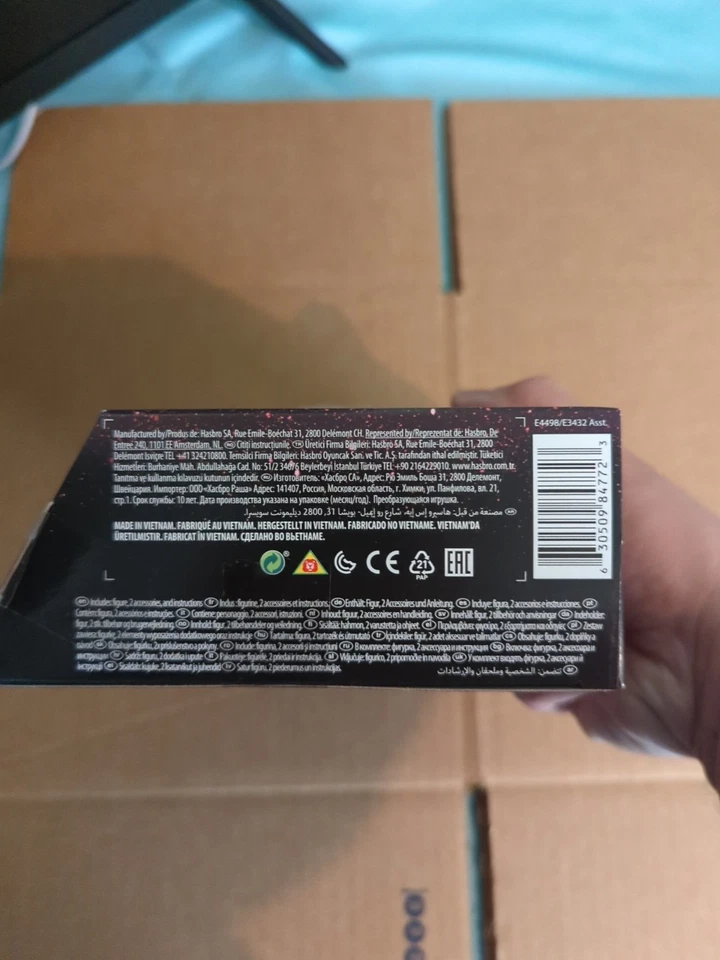 Hasbro Transformers Generations Siege: War For Cybertron Barricade (NUEVO) Foto 4 de 4