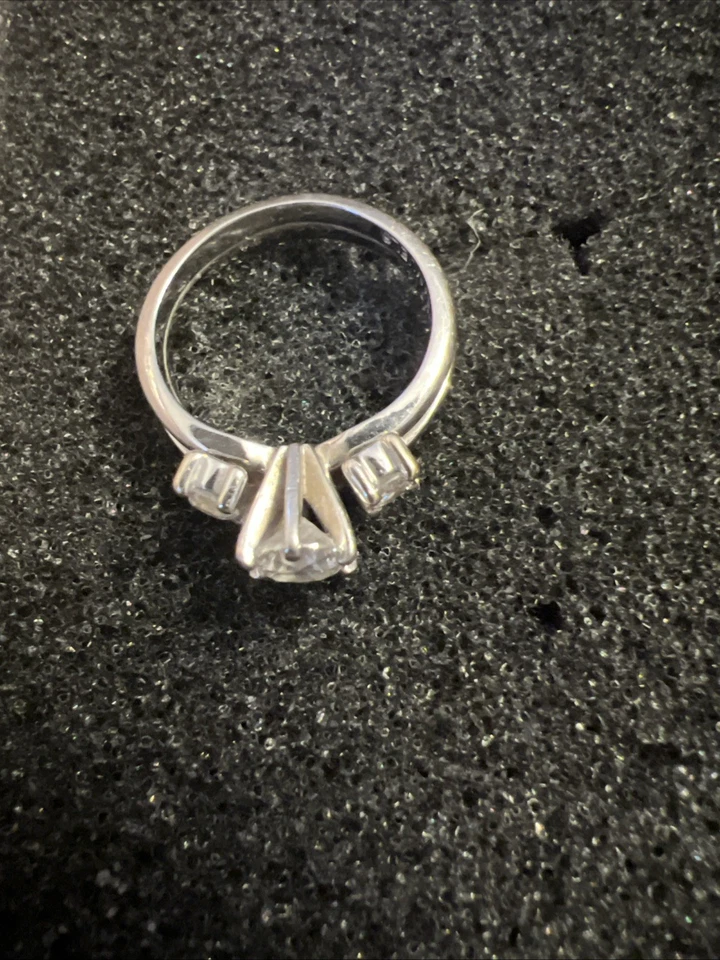 Diamond Wedding Ring Set 1/2 Carat Center Stone - Image 3 of 4