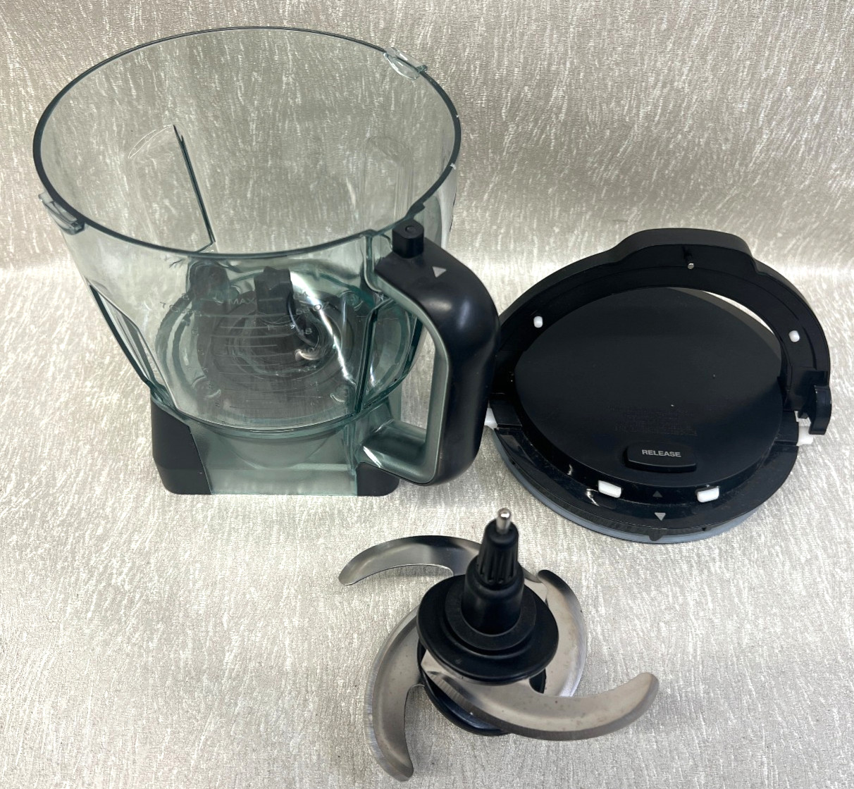 Ninja Blender Food Processor 64 oz Replacement Round Bowl/Li