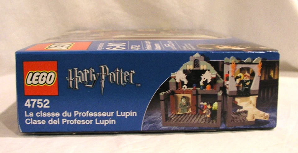 Lego 4752 2004 Harry Potter Professor Lupin’s Classroom 155 piezas nuevo en caja Foto 3 de 4