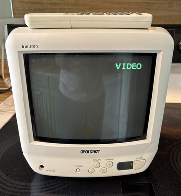 SONY Trinitron KV-9PT50 9'' Color CRT TV Retro Gaming Tested Working Remote Read