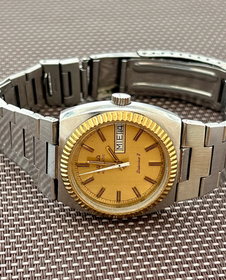 Reloj Automático Mulco Cal 2879 Datovisor 278-108 Para Hombre Esfera Dorada 25 Joyas Foto 2 de 4