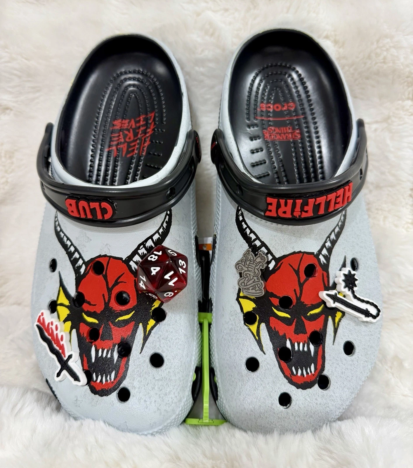 Crocs STRANGER THINGS Hellfire Classic Clog 211507-90H White Unisex M-8 W-10