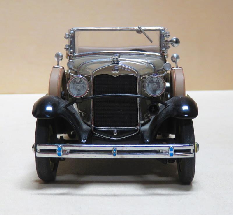 1/24 1931 フォード・モデル-A ロードスター Franklin Mint 1931 Ford Model A Roadster Diecast 1:24 Scale