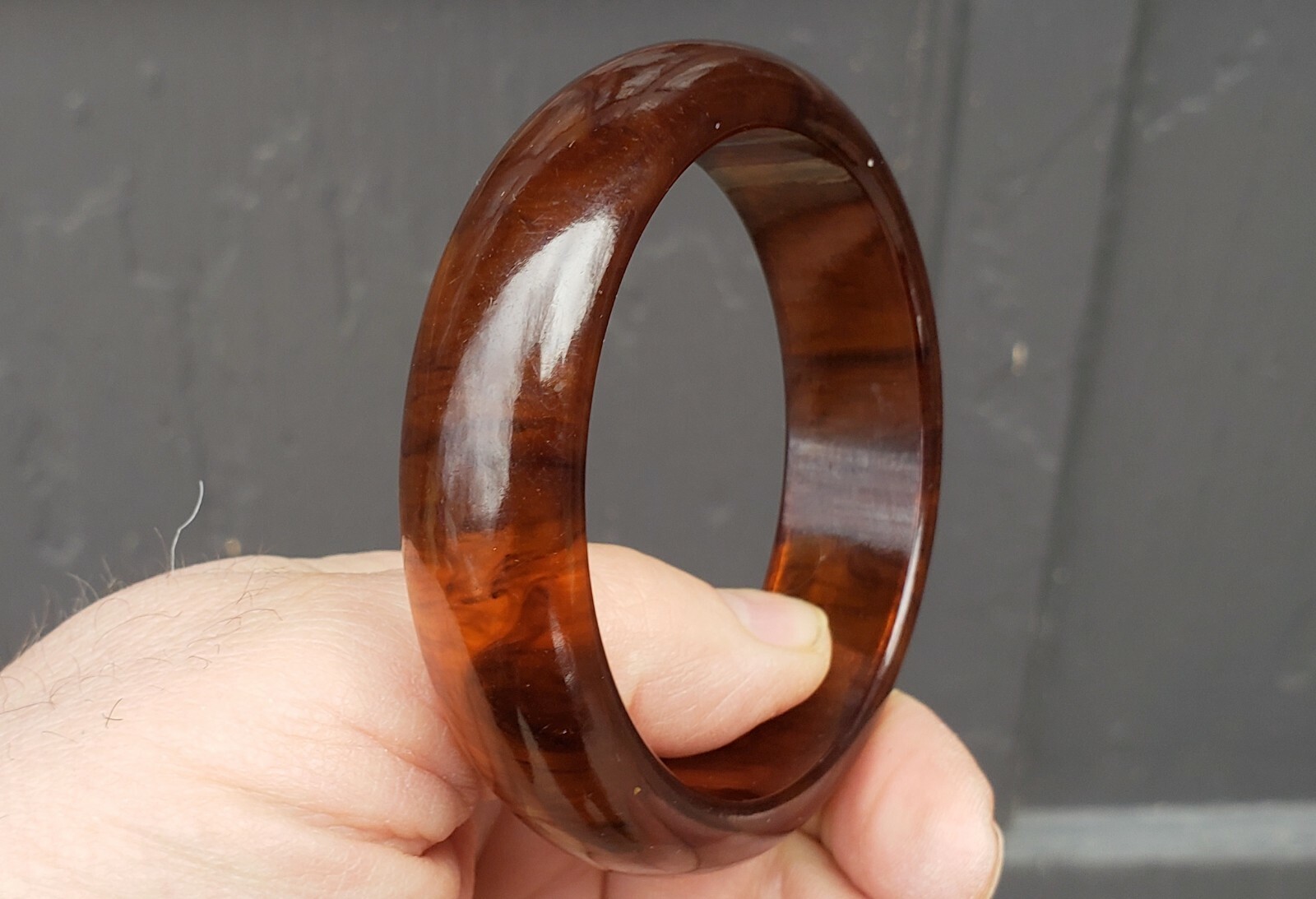 Bakelite Bangle Cuff Bracelet ROOT BEER Vintage 3… - image 5
