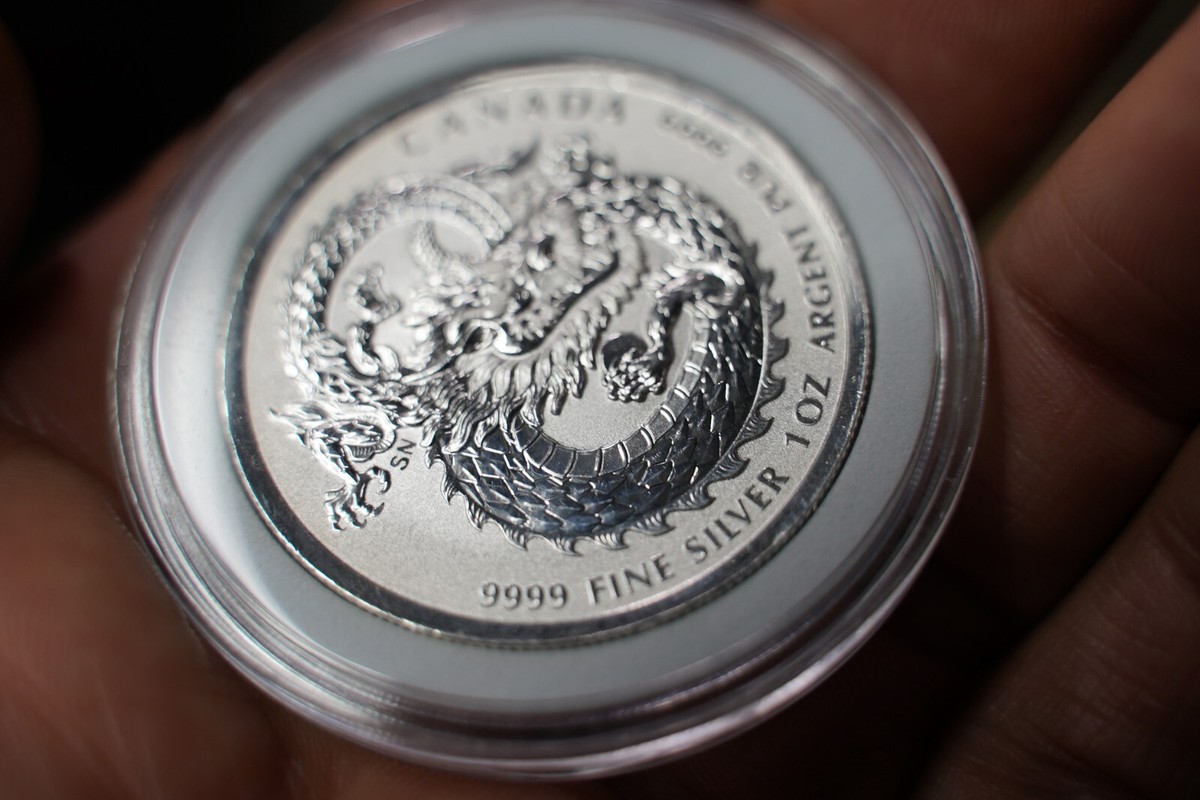 2017 Canadian Lucky Dragon 1oz .9999 fine silver coin Canada C320