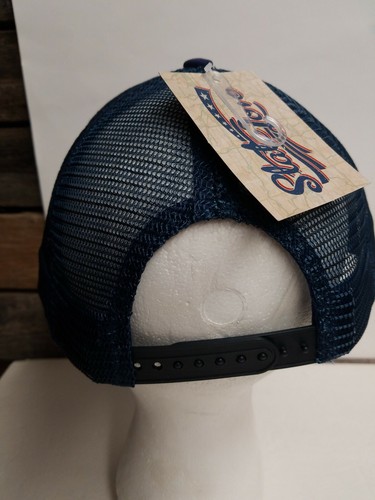 NEW! "Born And Bred" Baseball Cap-New with tags. Show your love for Texas! - Picture 3 of 4
