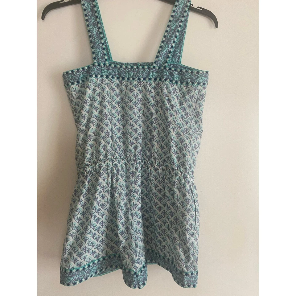 Bermuda Romper Vineyard Vines Bordada Folhas Minúsculas Sem Mangas Tamanho XXS - Imagem 4 de 4