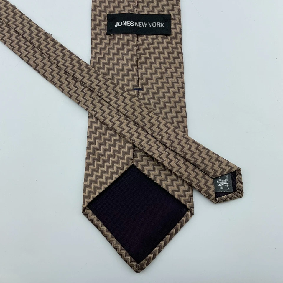 Corbata de Seda Jones New York Marrón Geométrica Para Hombre Clásica Formal EE. UU. 3.5"x59" Foto 3 de 4