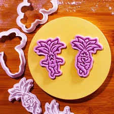 Mandrake Roots Mini Cookie Cutter + Stamp Set (Screaming & Shy) Halloween Baking