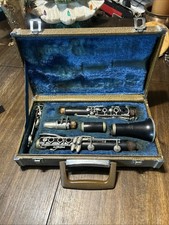 YAMAHA Ycl-32 Wooden Clarinet Musical Instrument with Case
