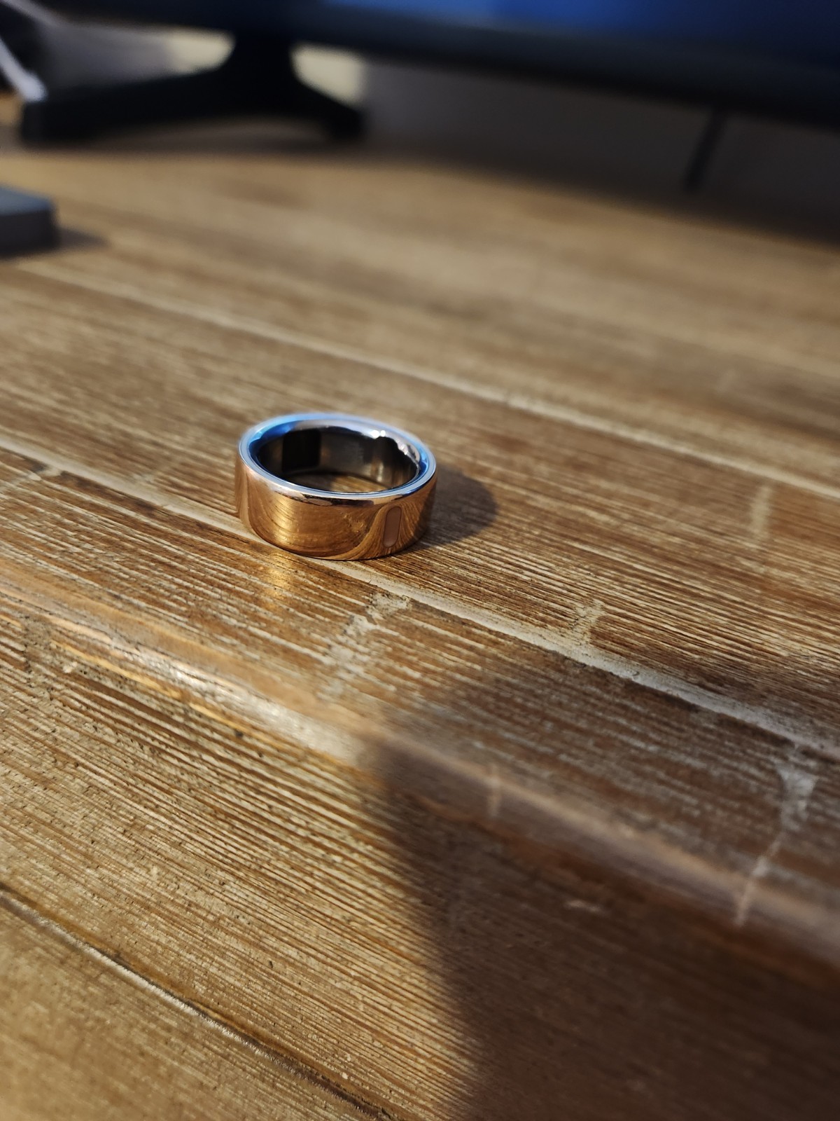 Oura Ring 4 Rose size 8 Gold Smart Ring Activity, Sleep & Heart Rate