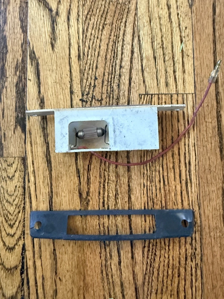 Luz de mapa Datsun 71-73 240z Foto 2 de 4