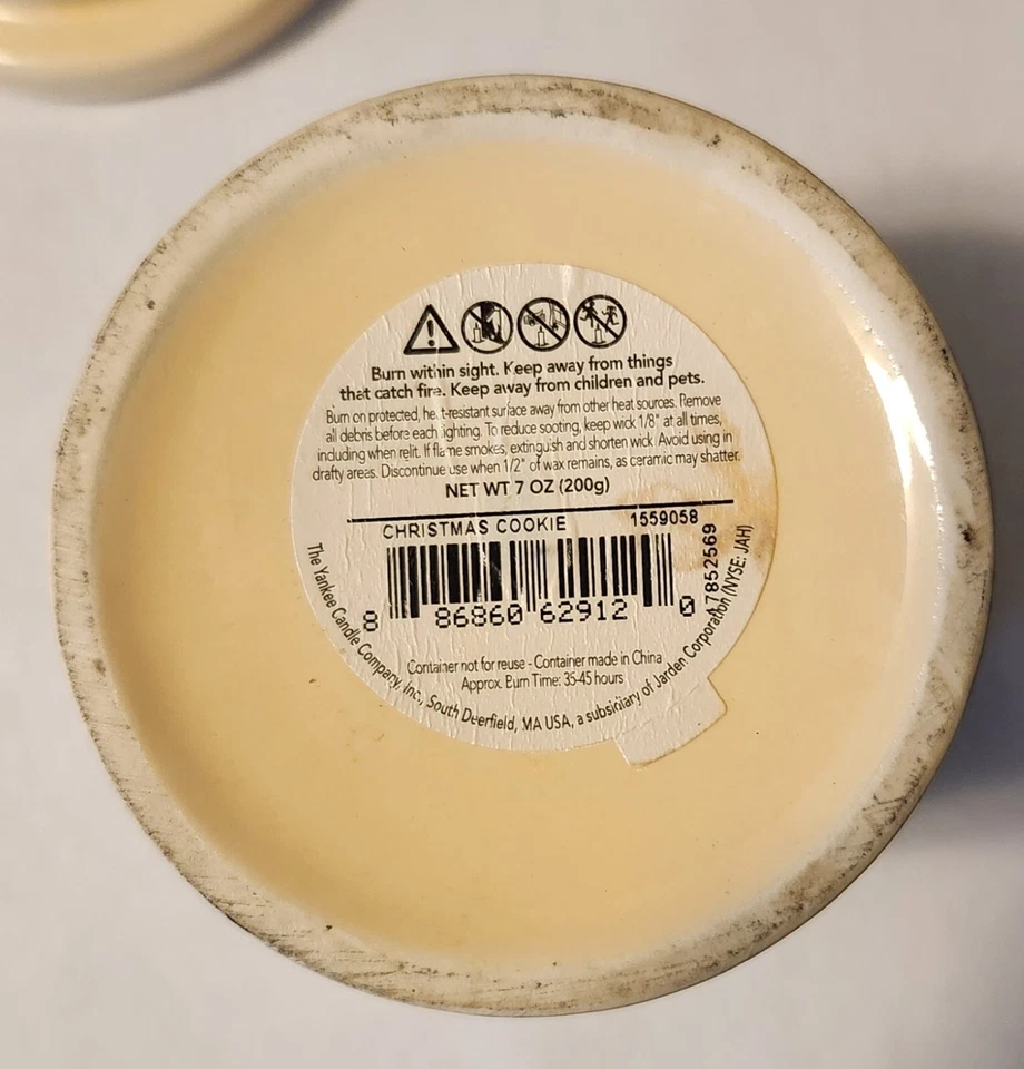 Vintage Yankee Candle Company 7oz Christmas Cookie Jar - Image 2 of 4