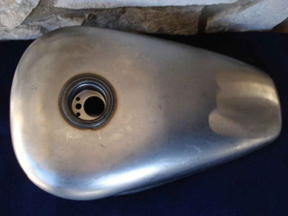 SUCKER PUNCH SALLY STYLE BOBBER CHOPPER 2.3 GALLON GAS TANK - Image 2 of 4