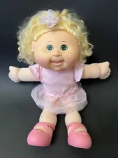 Girl Ballerina Cabbage Patch 2015 WCT-55K Blond Hair Green Eyes Original Outfit