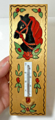 70's Handmade Schwarz Pferd Rot Blumen Blätter Holz Ukraine Wand Vtg Thermometer
