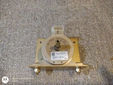 S-TEC ABSOLUTE PRESSURE TRANSDUCER PN 0111  (Metal case) new style