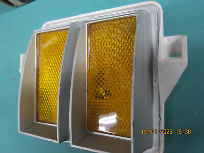 1972 Chevrolet Impala Caprice Front Side Marker Light RH 1972 Chevrolet Impala Caprice Front Side Marker Light RH