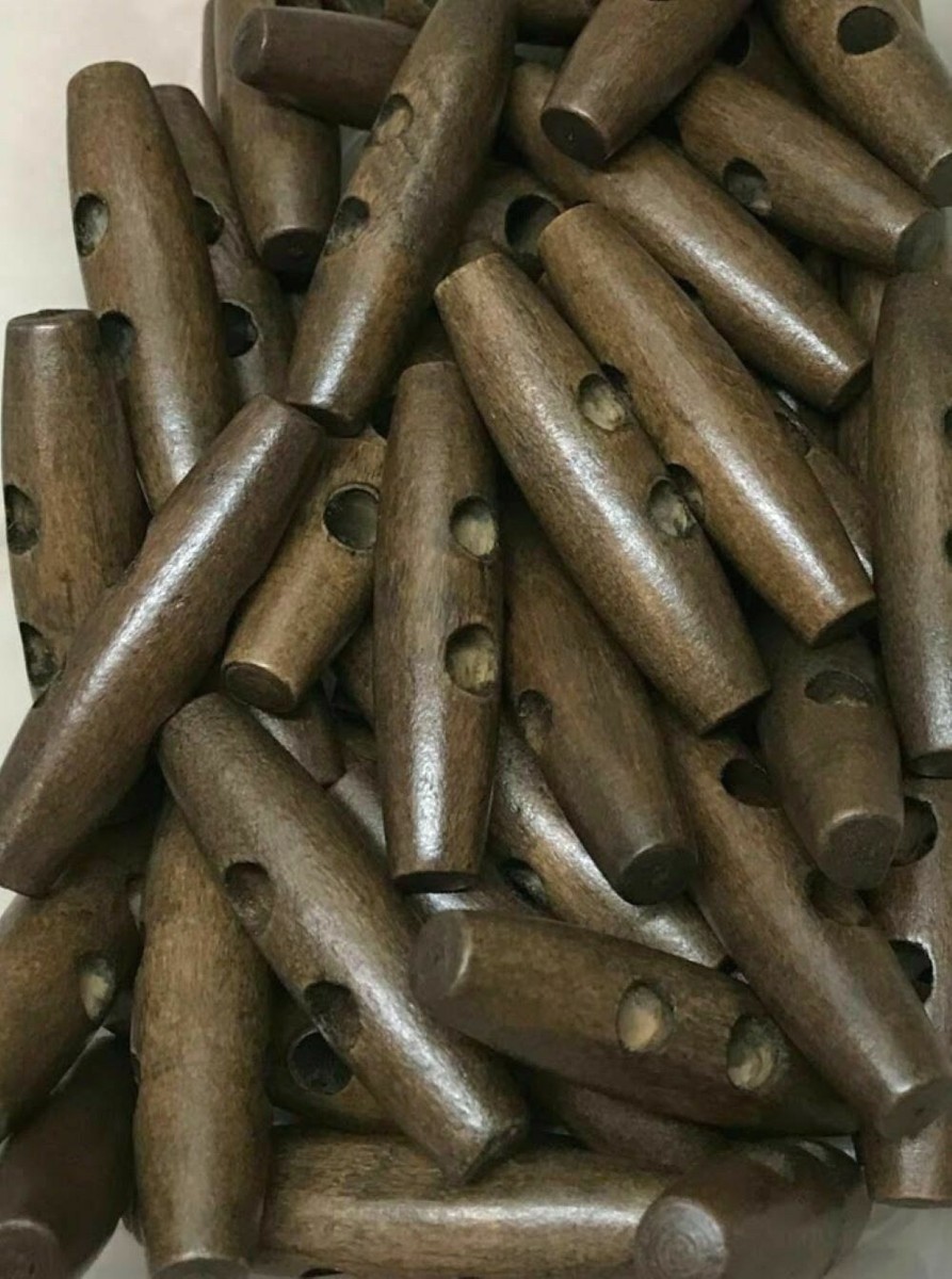 brown wooden toggle buttons 5cm 50mm ideal for knitted jackets