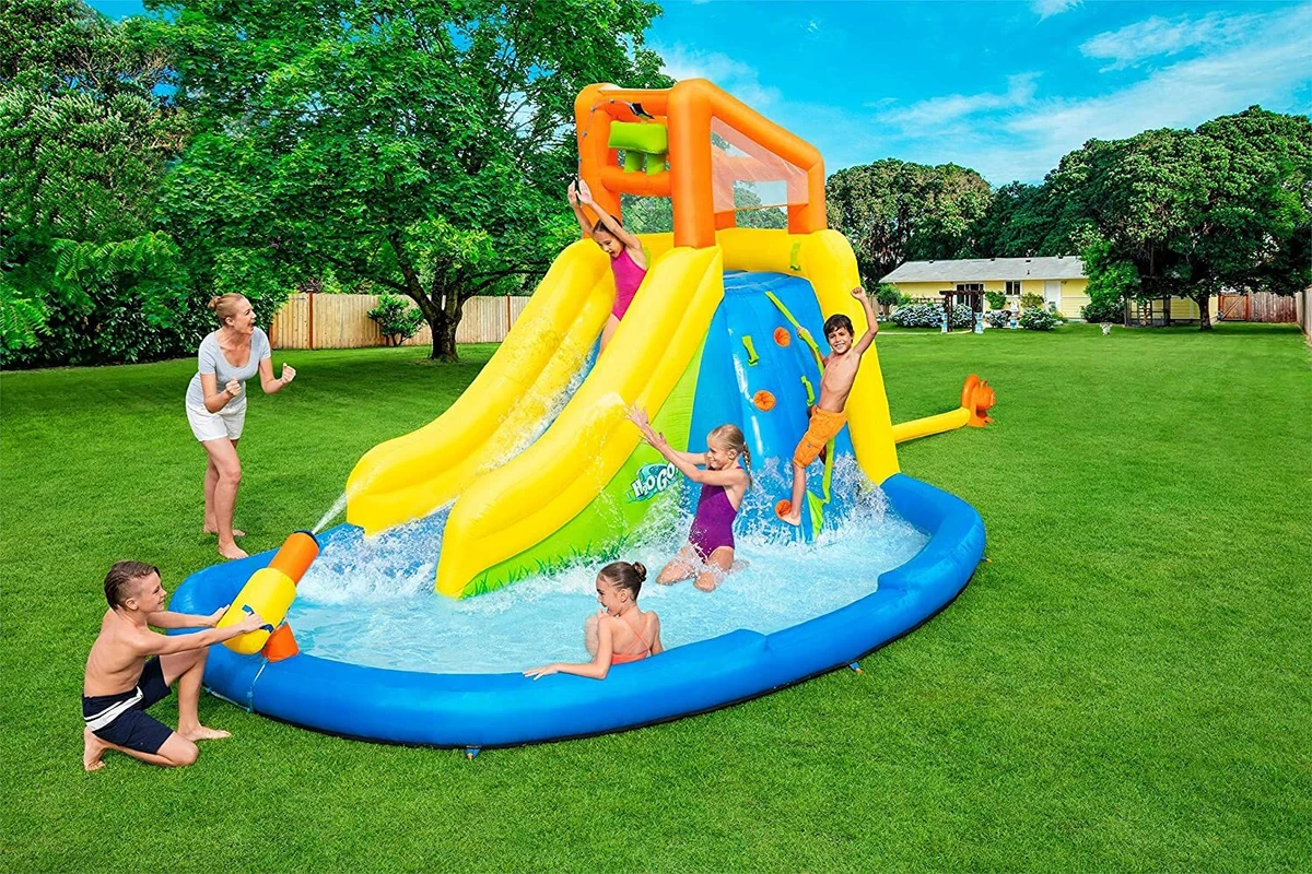 H2ogo pool store with slide