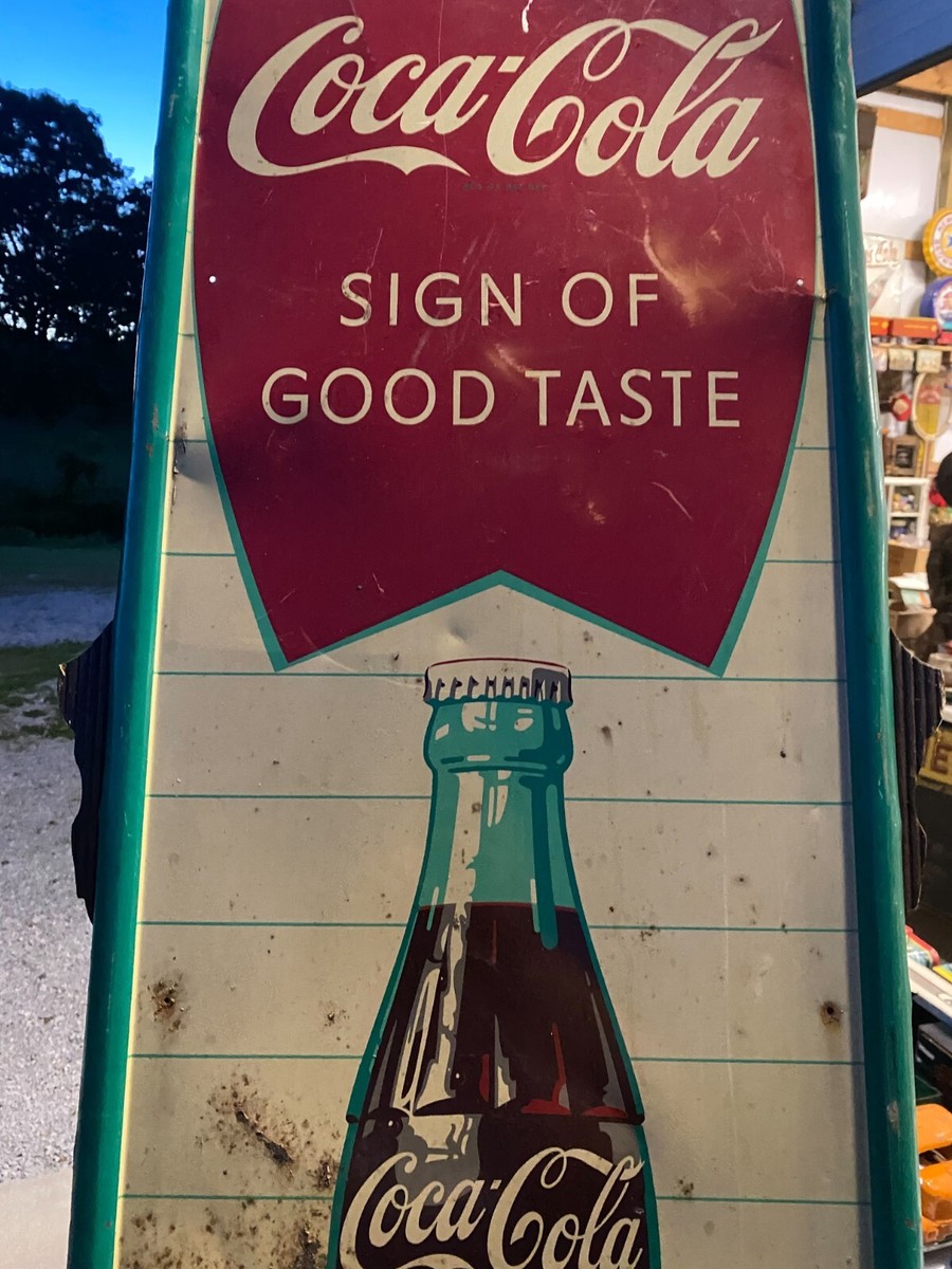 1960 Vintage Robertson Coca-Cola Vetical Fish Tail Bottle Sign