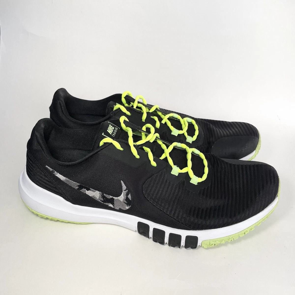 Nike store control flex