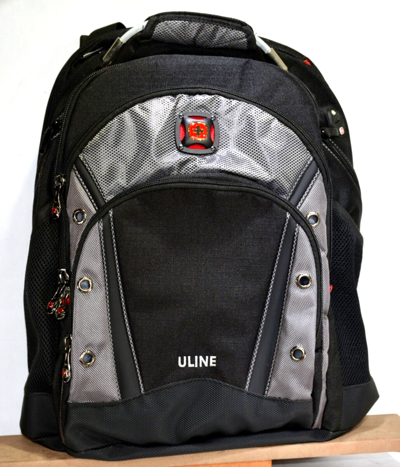 Laptop Backpack Swiss Army Gear Wenger Synergy Shock Absorb 
