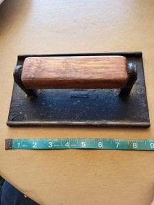 Vintage Halco Cast Iron Bacon Press Grill Weight Wagon Wheel Carmel Valley 