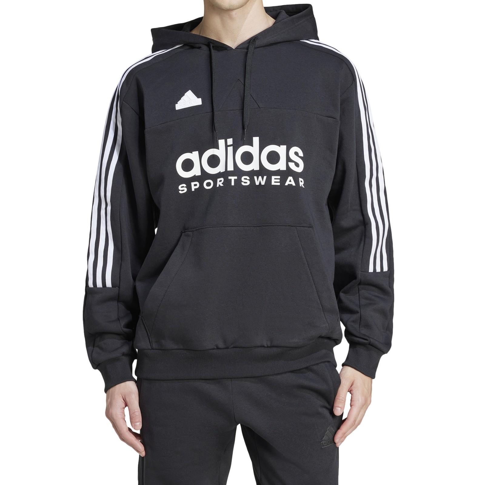 Кроссовки Adidas Kapuzenpullover от собственного дома Тиро Шварца 10490₽