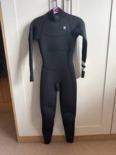 Womens Hurley Advant Wetsuit size 4 brand new