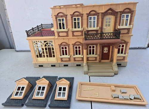Playmobil Geobra Vintage Rare Victorian Mansion 5300 incomplete.