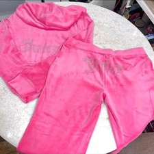 NEW JUICY COUTURE Velour Rhinestones Bubble Gum- Pink Tracksuit Set Size L Soft